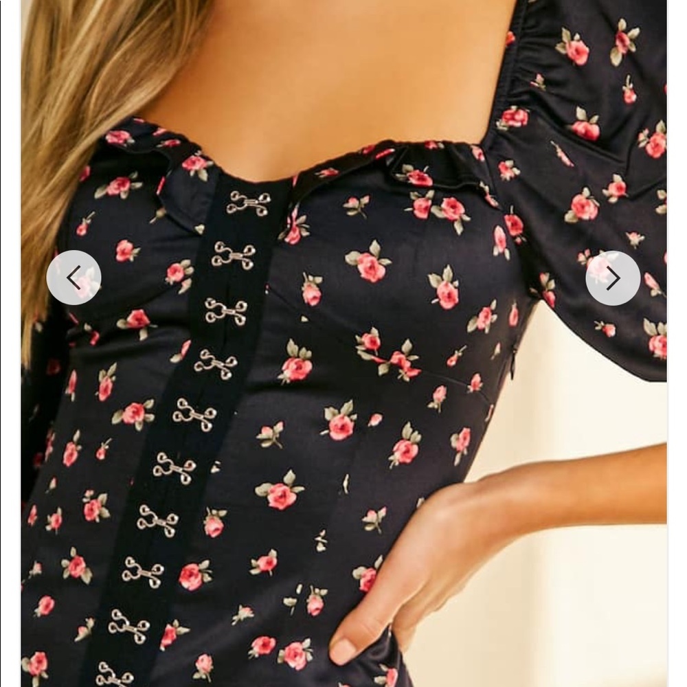 Floral dress - Picture 6 of 7